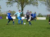 S.K.N.W.K. 3 - FC De Westhoek '20 4 (comp.) seizoen 2021-2022 (33/108)